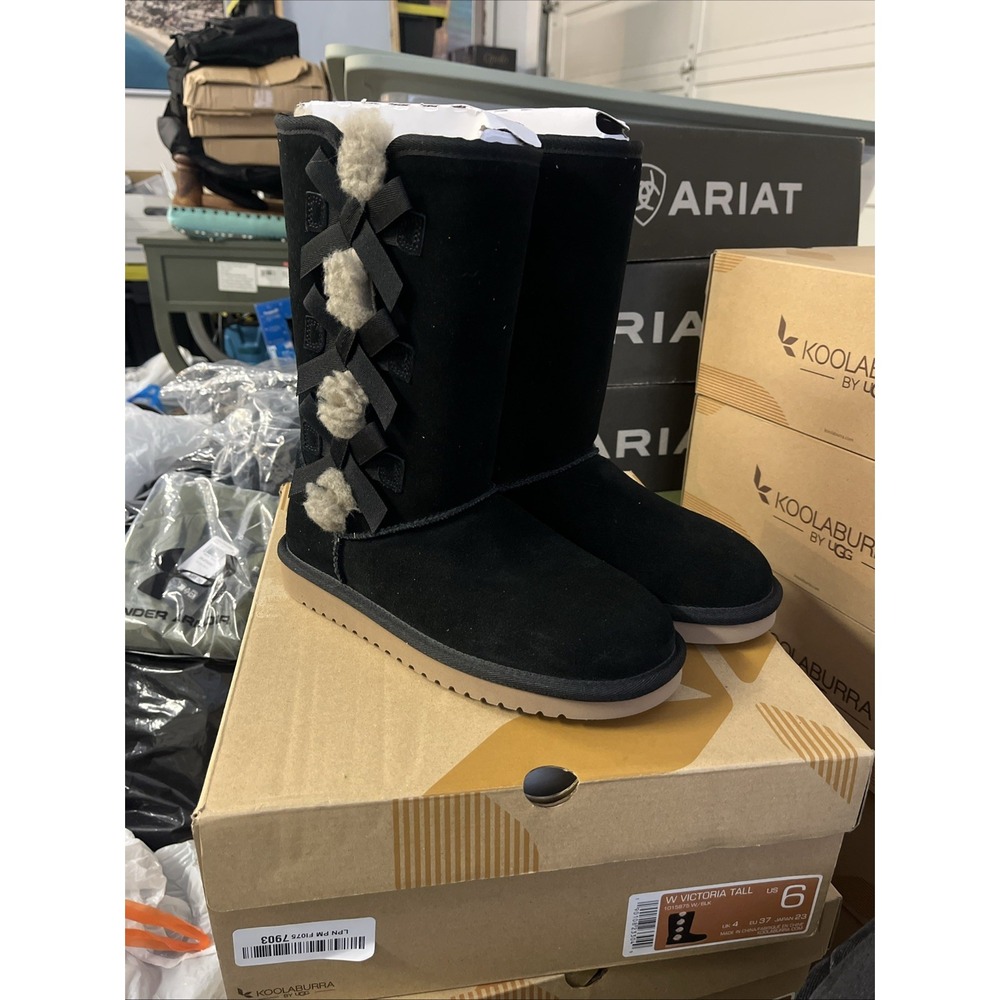 Koolaburra by UGG Victoria Tall Black Suede Fur Boots Womens Size 6 -NIB-